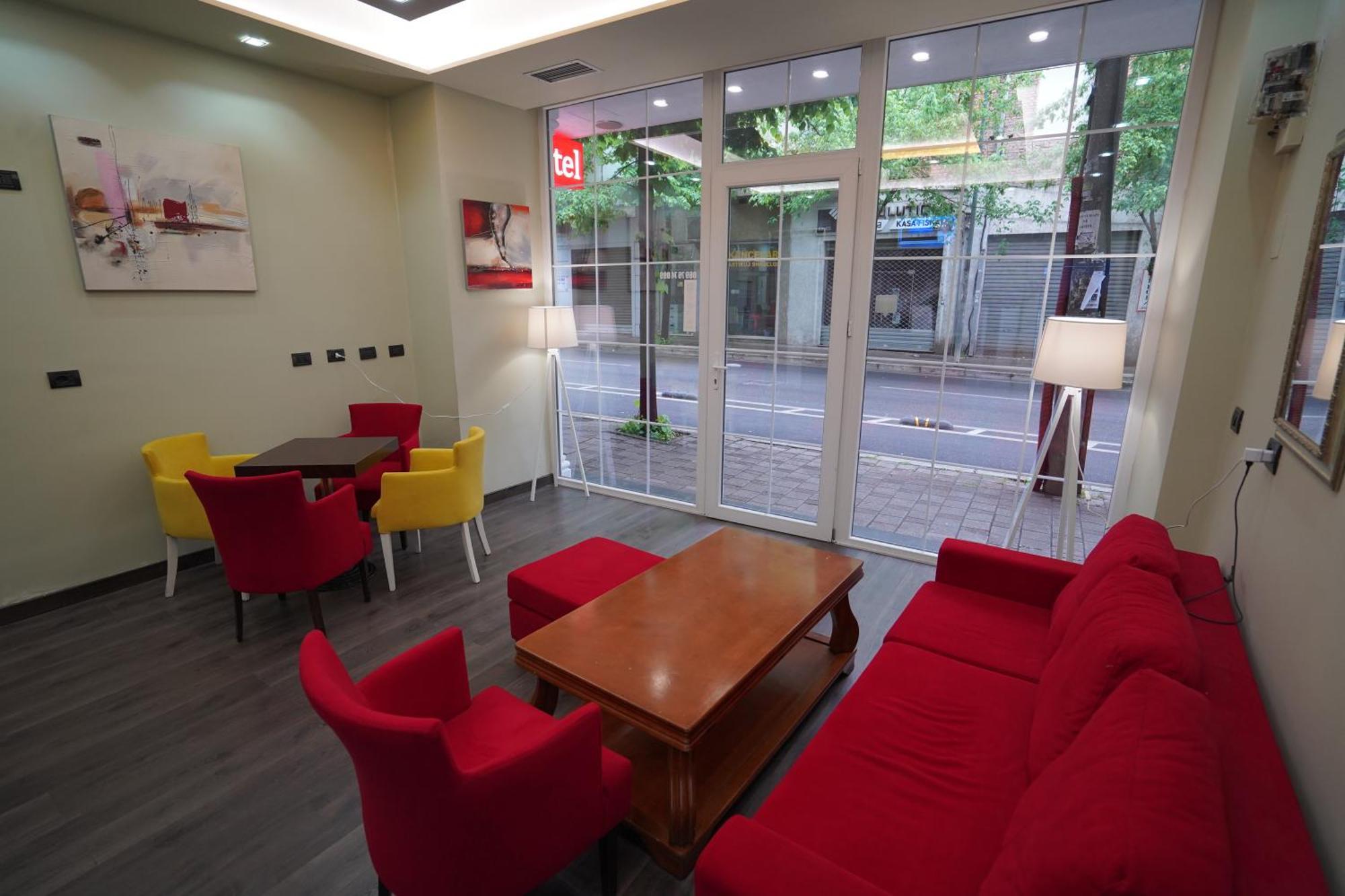 Driti Central Hotel Tiranë Luaran gambar