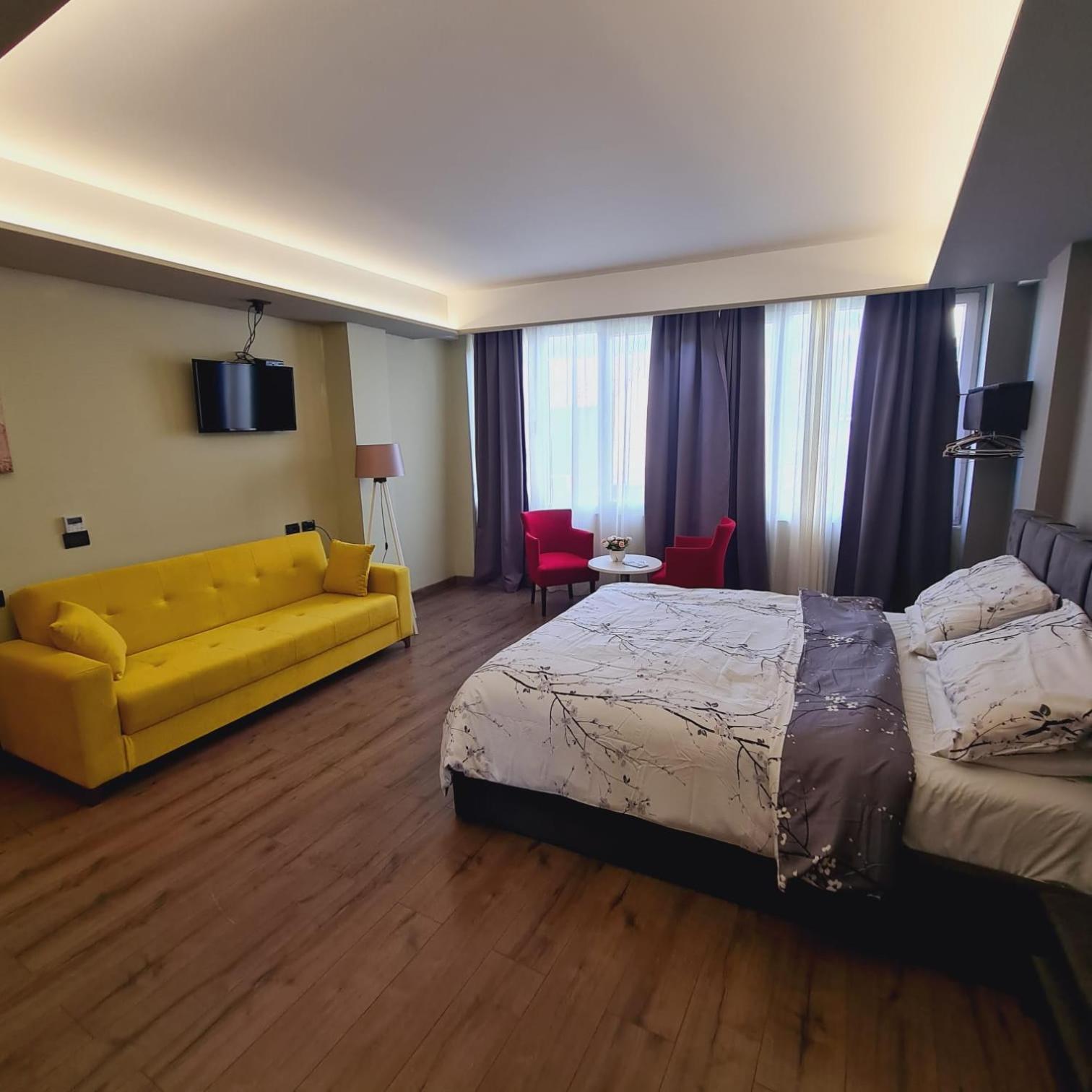Driti Central Hotel Tiranë Luaran gambar